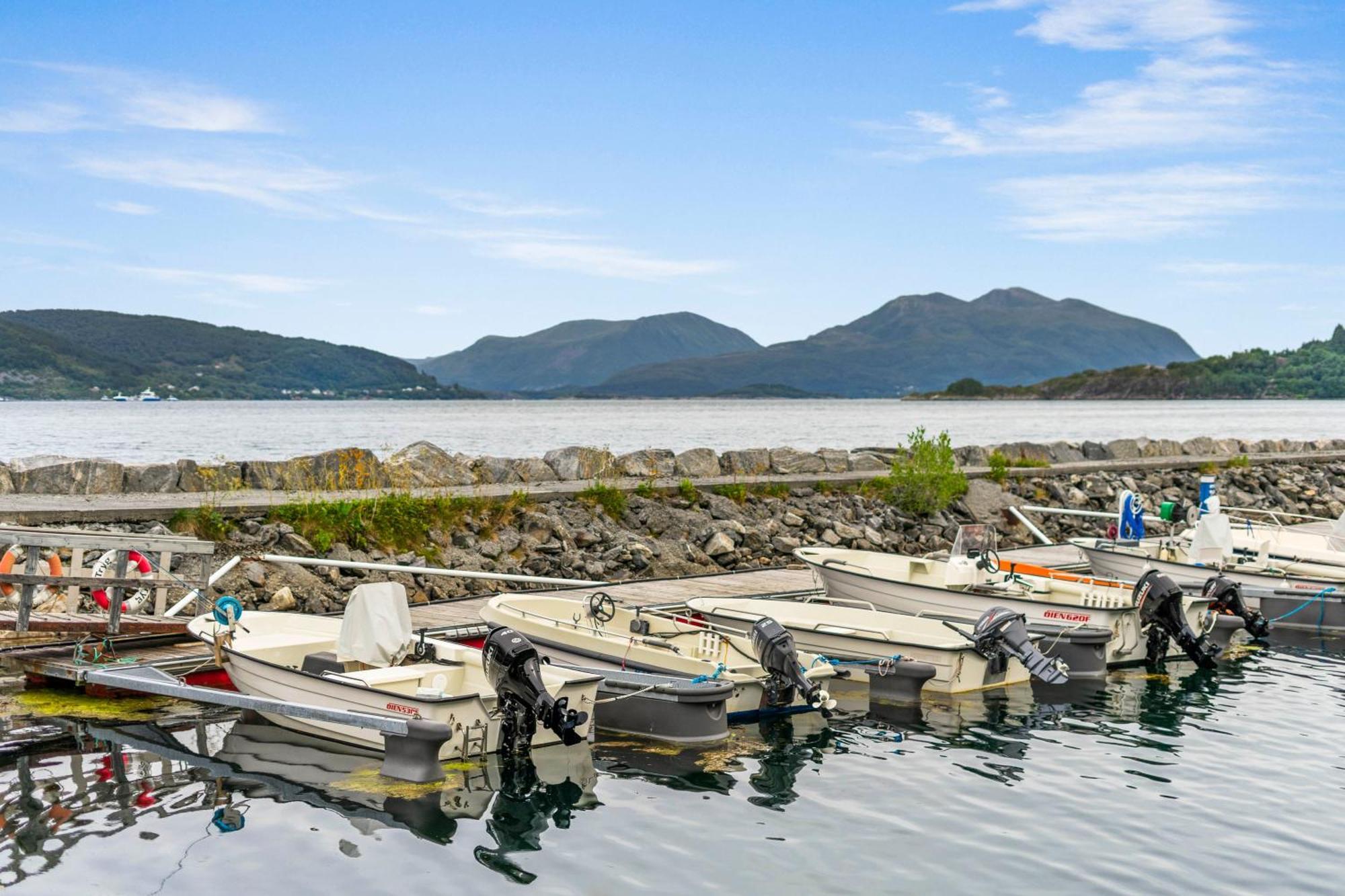 Rovde Fjordferienヴィラ エクステリア 写真